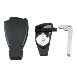 <p>Mercedes Nkkelskall<p>